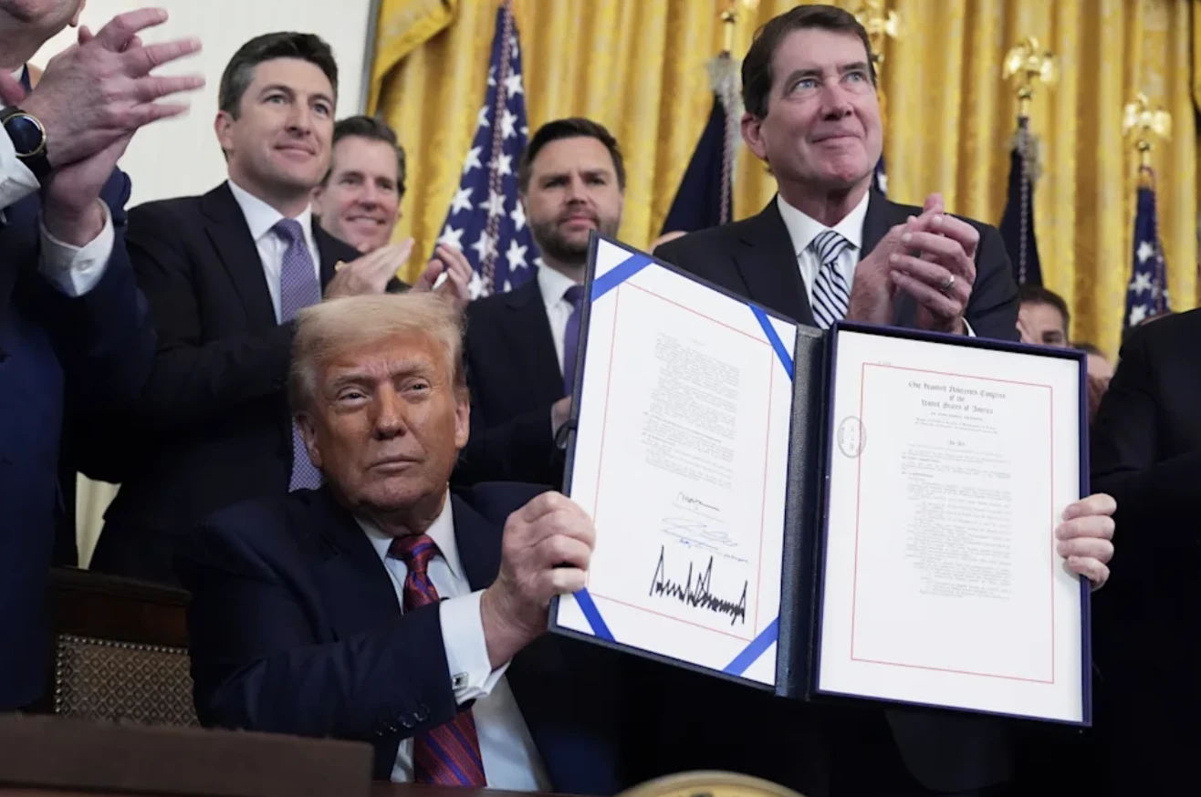 donald trump GENIUS Act stabilcoin